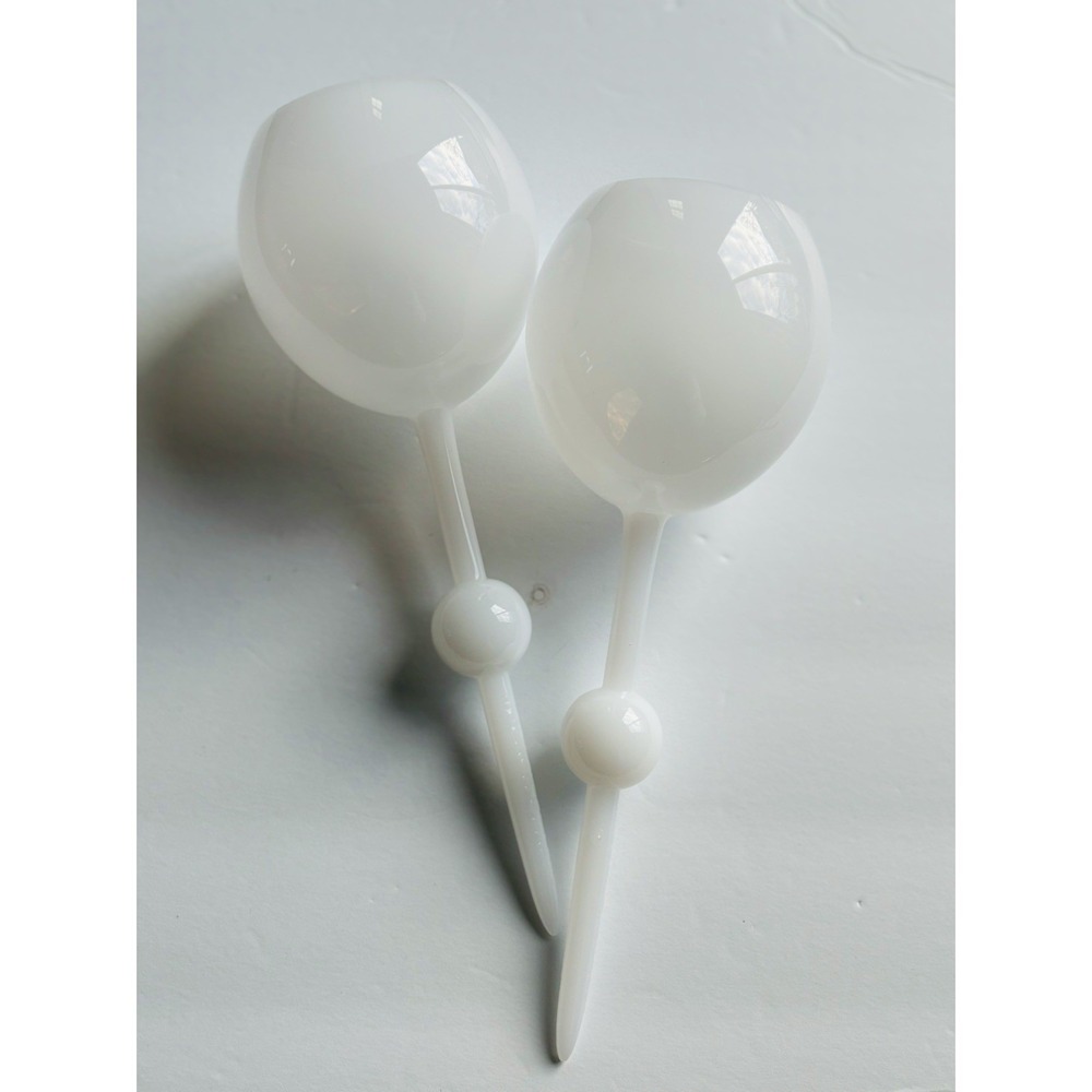 THE BEACH GLASS Floating Wine Glass Plastic Shatterproof Beach Pool Party Set 2